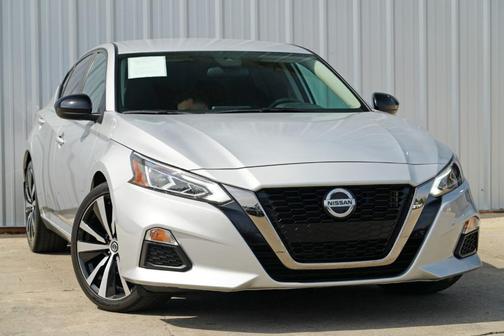 2020 Nissan Altima 2.5 SR