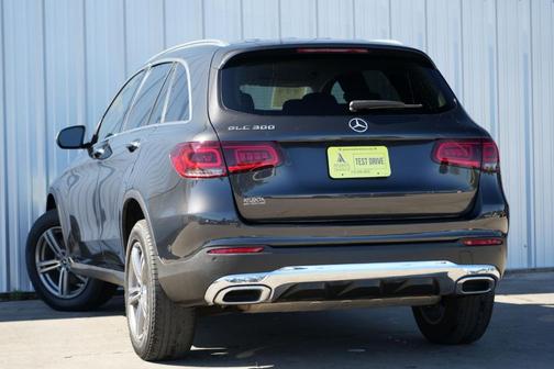 2022 Mercedes-Benz GLC 300 Base