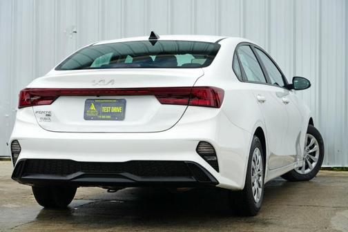 2024 Kia Forte LX