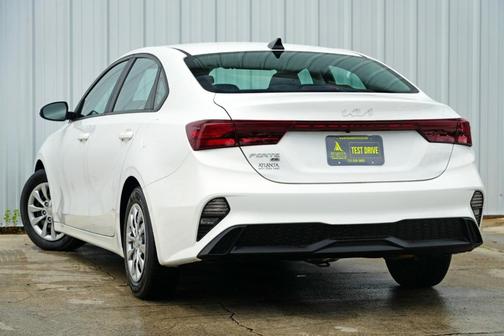 2024 Kia Forte LX
