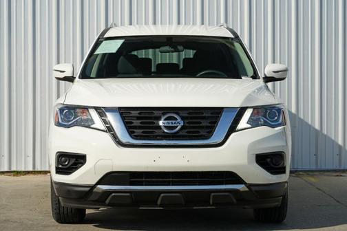 2020 Nissan Pathfinder S
