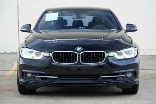 Jet Black 2018 BMW 330 i