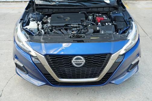 2020 Nissan Altima 2.5 SR