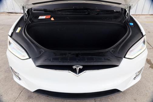 2016 Tesla Model X 90D