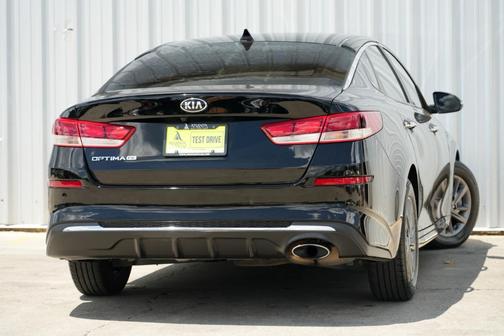 2020 Kia Optima LX