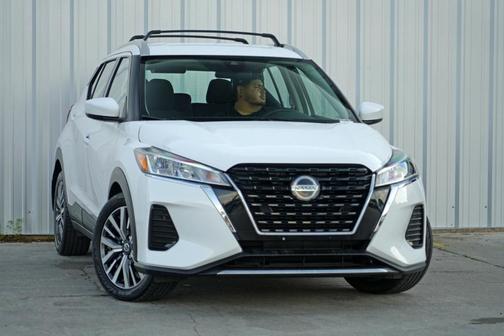 2021 Nissan Kicks SV