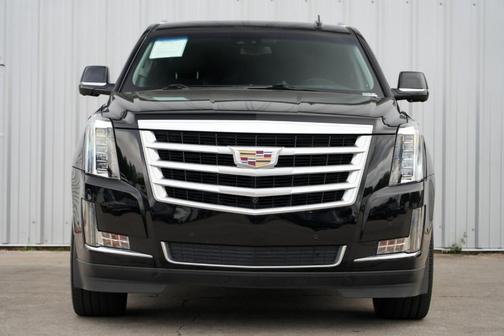 2018 Cadillac Escalade Luxury