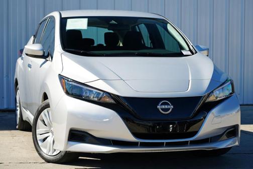 2024 Nissan Leaf S