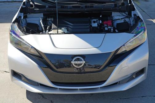 2024 Nissan Leaf S