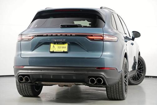 2020 Porsche Cayenne S