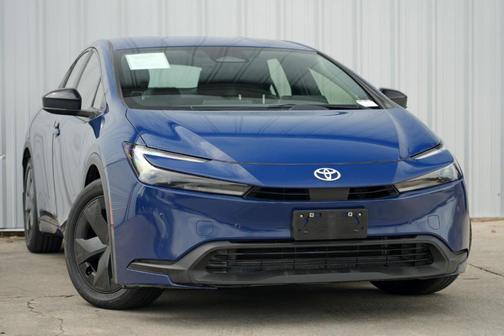 2023 Toyota Prius LE