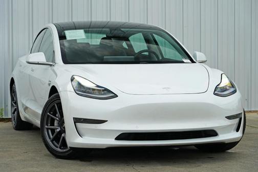 2020 Tesla Model 3 Standard Range Plus