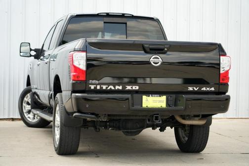 2020 Nissan Titan XD SV