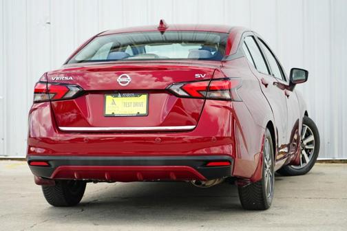 2020 Nissan Versa 1.6 SV