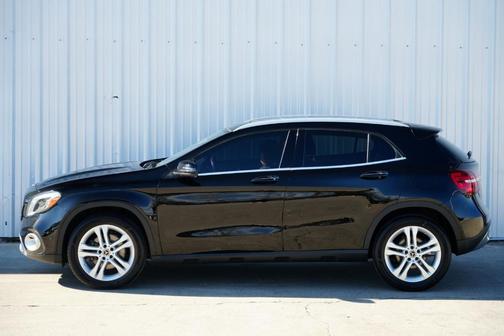 2018 Mercedes-Benz GLA 250 Base 4MATIC