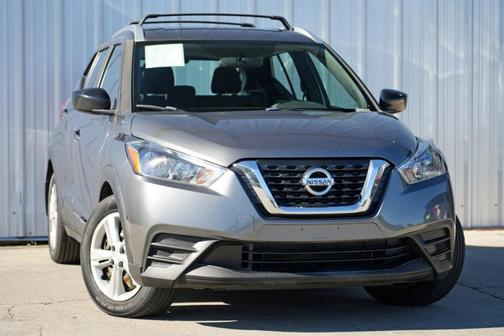 2019 Nissan Kicks S