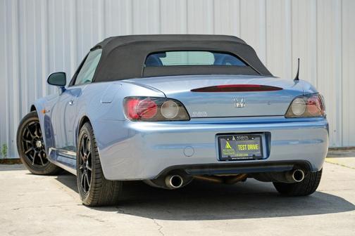 2002 Honda S2000 Base (M6)