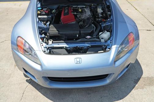 2002 Honda S2000 Base (M6)