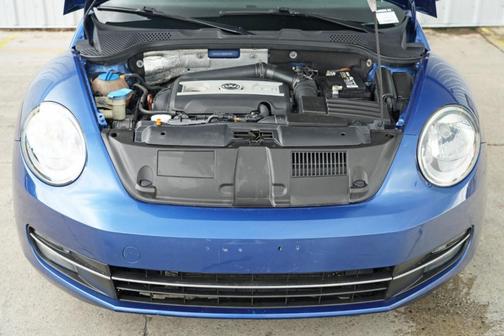 2013 Volkswagen Beetle 2.0T Turbo