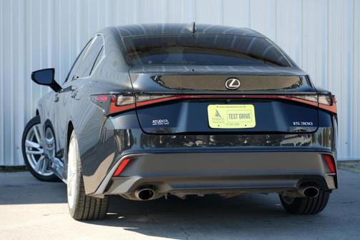 2022 Lexus IS 300 Base