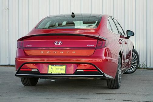 2020 Hyundai SONATA Hybrid Limited