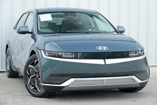 2022 Hyundai IONIQ 5 SEL