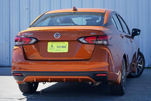 2020 Nissan Versa 1.6 SV