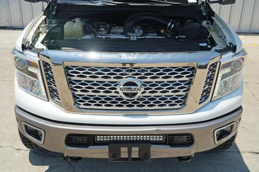 2017 Nissan Titan XD Platinum Reserve