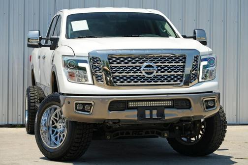 2017 Nissan Titan XD Platinum Reserve