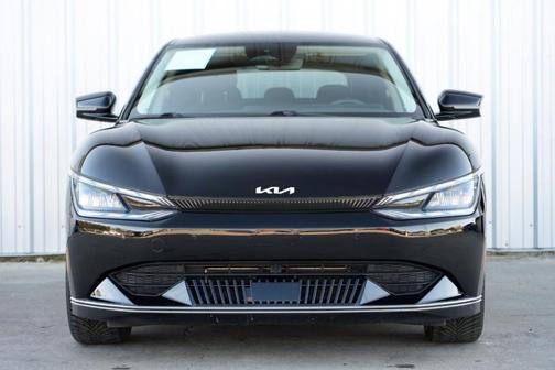 Aurora Black Pearl 2022 Kia EV6 Wind