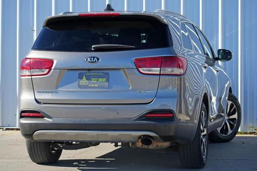 2016 Kia Sorento EX