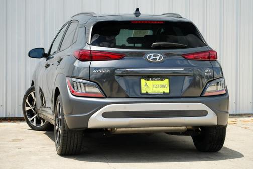 2022 Hyundai KONA Limited