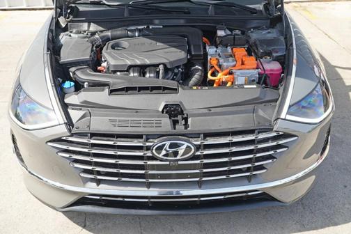 2021 Hyundai SONATA Hybrid Limited