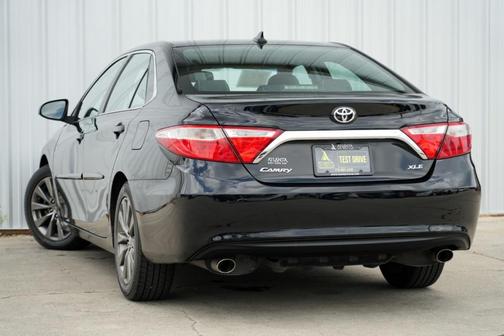2017 Toyota Camry XLE