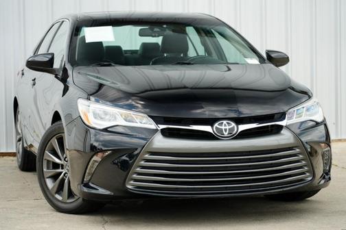 2017 Toyota Camry XLE