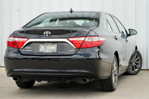 2017 Toyota Camry XLE