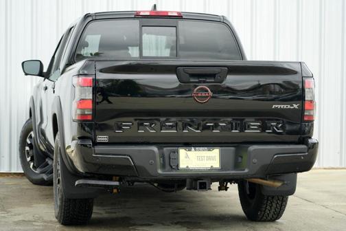 2022 Nissan Frontier PRO-X
