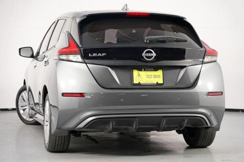 2025 Nissan Leaf S