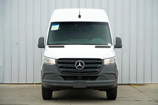 2020 Mercedes-Benz Sprinter 2500 W/ CONVENIENCE PACKAGE