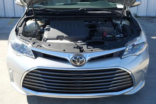 2016 Toyota Avalon Limited