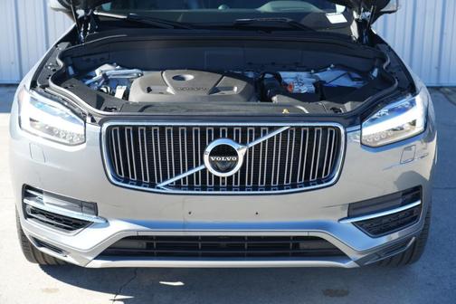 2018 Volvo XC90 Hybrid T8 Inscription