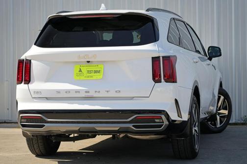 2022 Kia Sorento S