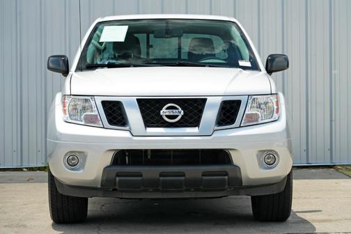 2020 Nissan Frontier SV