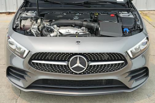 2022 Mercedes-Benz A-Class A 220