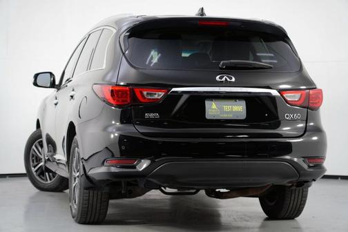 2016 INFINITI QX60 Base