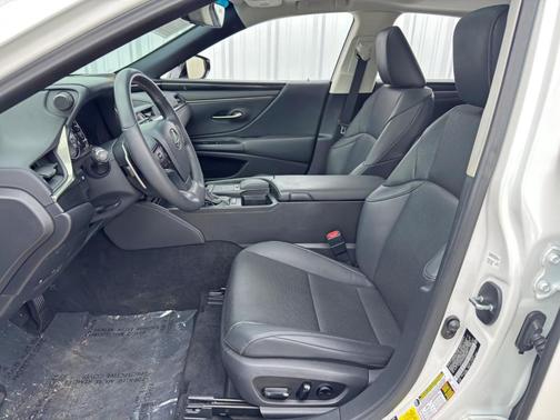 2021 Lexus ES 350 Base