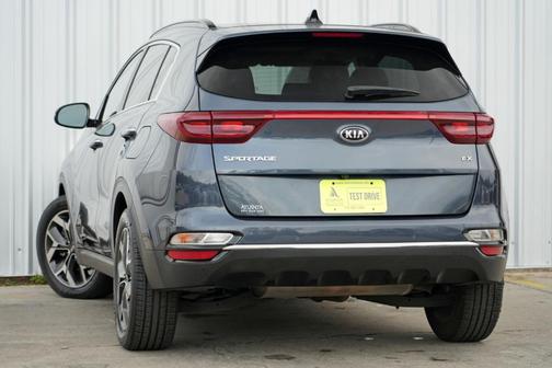 2020 Kia Sportage EX