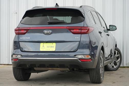 2020 Kia Sportage EX