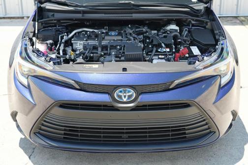 2023 Toyota Corolla Hybrid LE