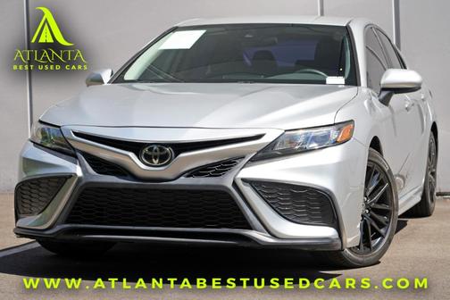 Celestial Silver Metallic 2021 Toyota Camry SE